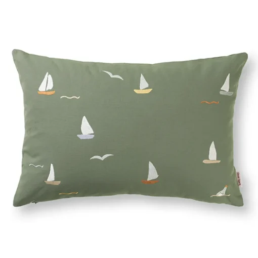 Dear April Cinna Besticktes Kissen Sailboats