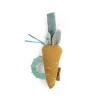 Moulin Roty Activity-Spielzeug Trois Lapins Karotte